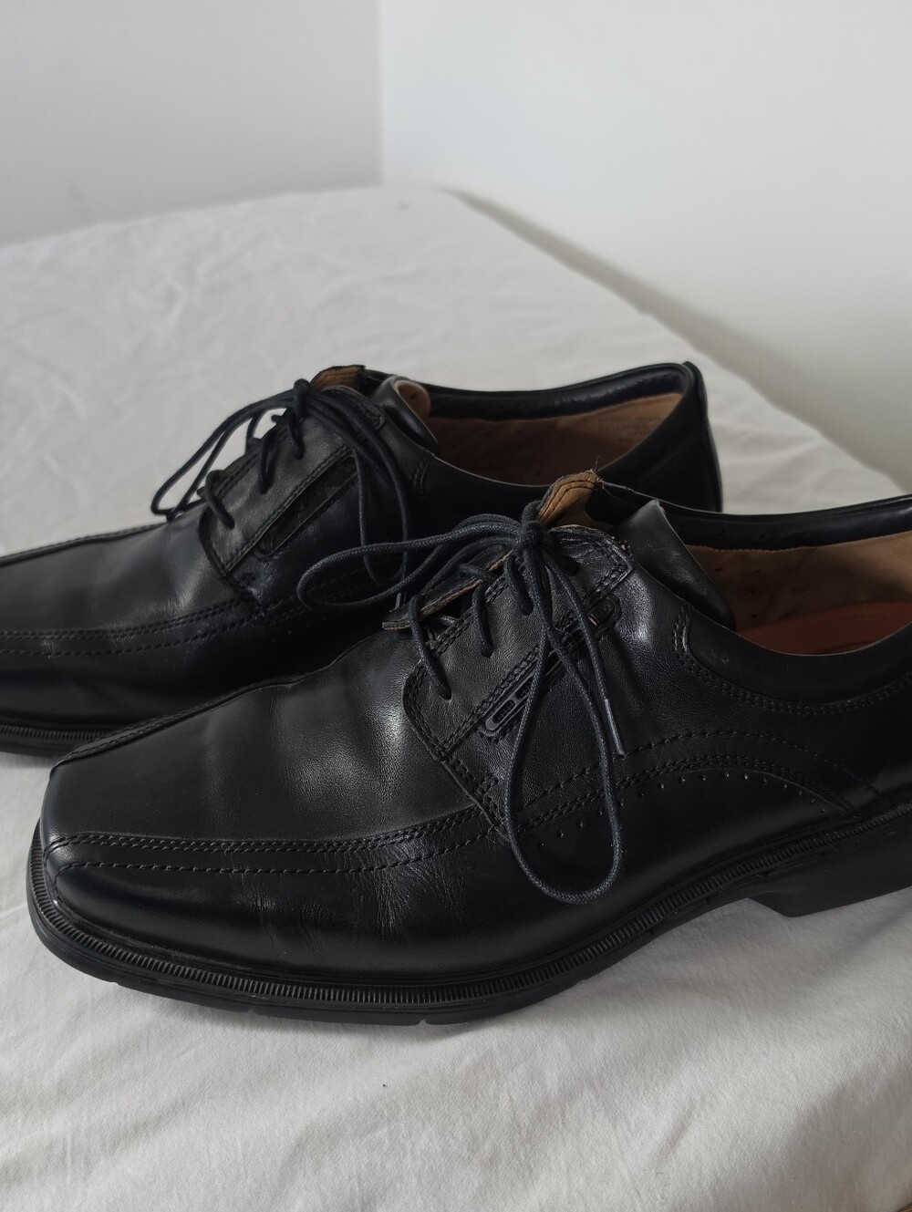 Clarks Unstructured Men’s 10 XW Black Leather Comfort Shoes